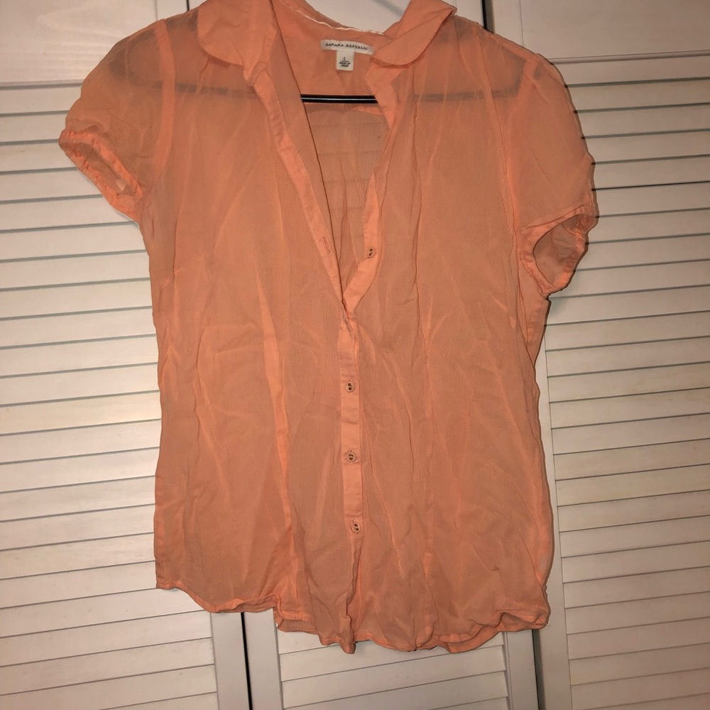 Banana republic button up t shirt